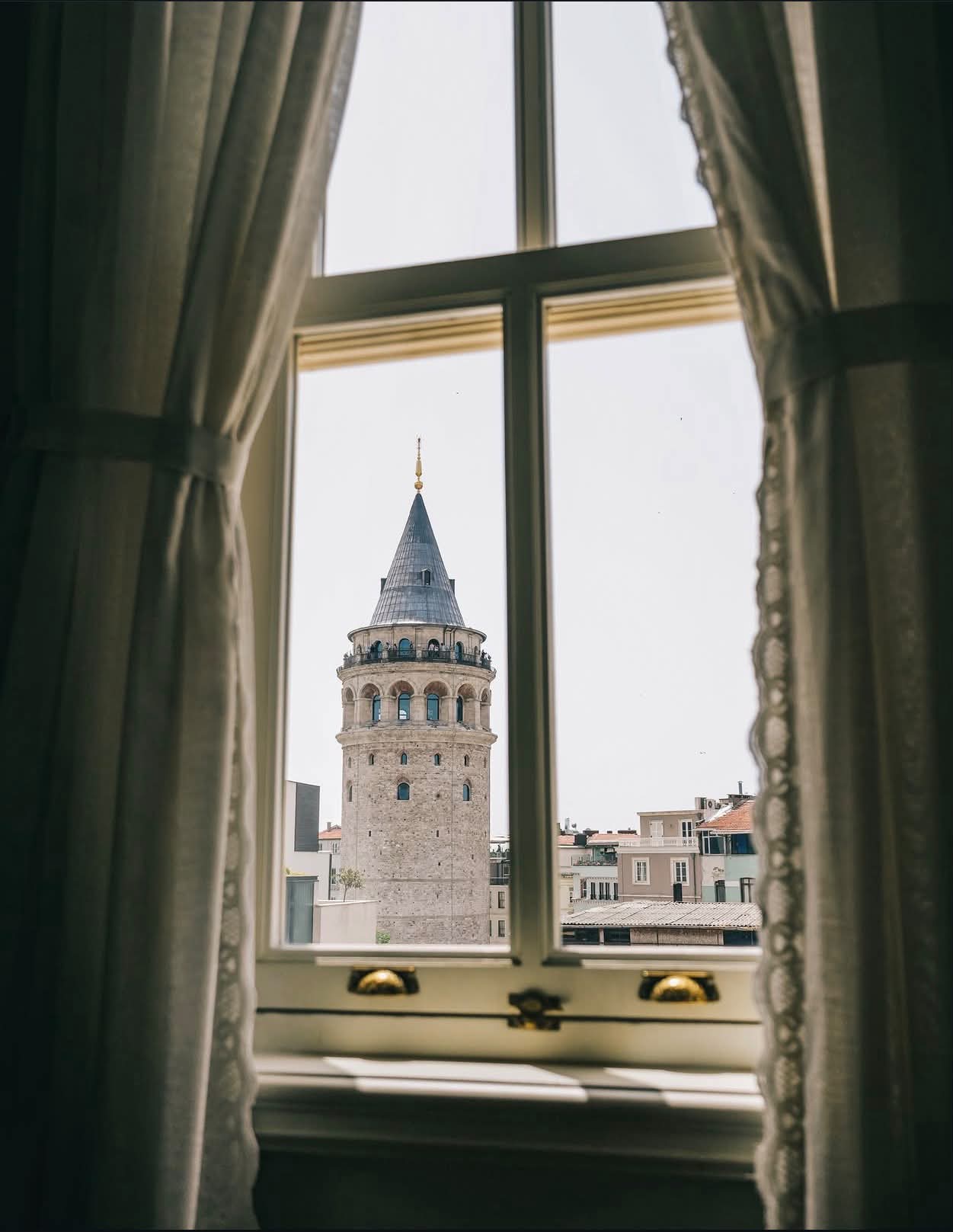 Meroddi Barnathan Hotel — фотография 1 из публикации